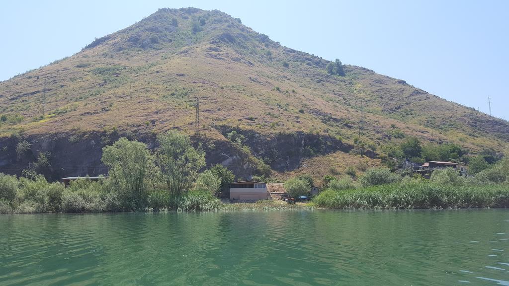 Skadar Lake House Virpazar Bagian luar foto